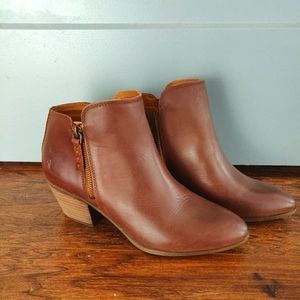 Frye Judith Bootie